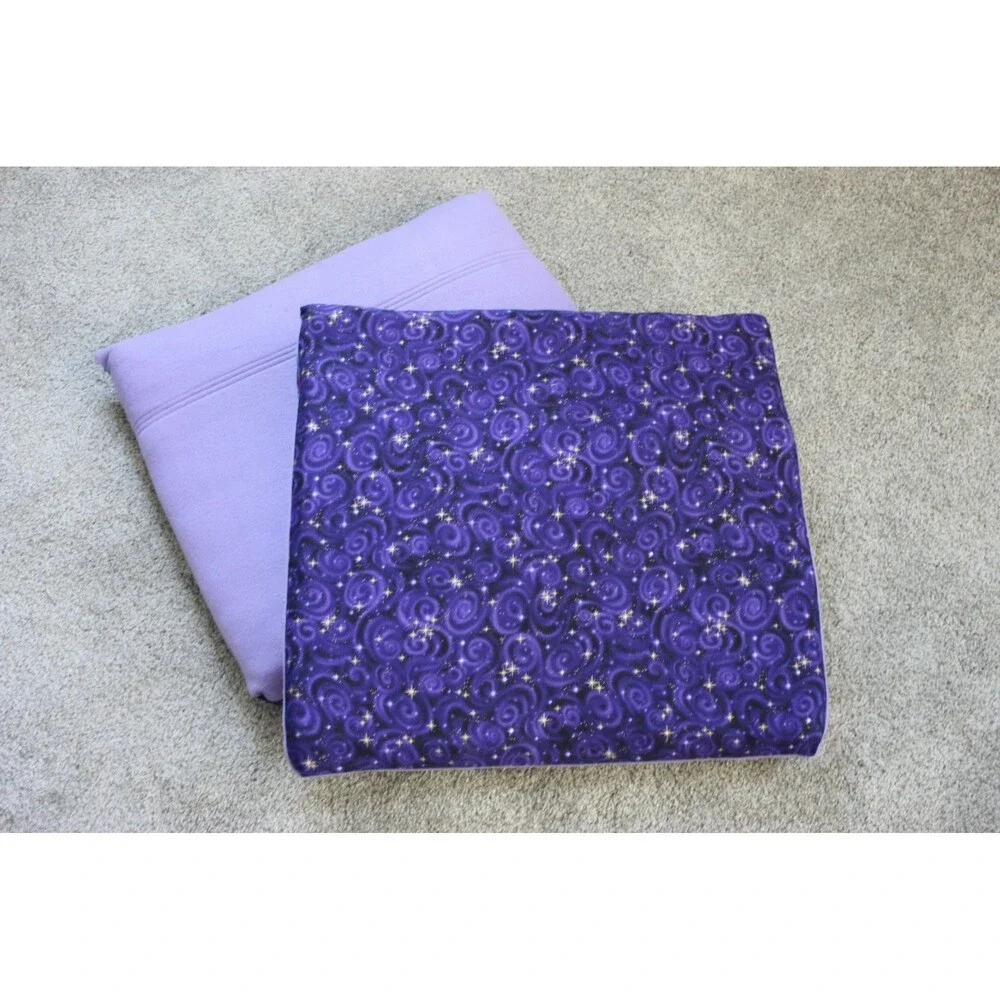 Double Sided Pad Pet Bed - 20 x 22 - Starry Night Cotton and Lavender Fleece NEW